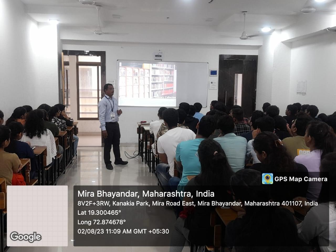 Shree L. R. Tiwari Degree College of Arts, Commerce and Science Mumbai Library photo 5